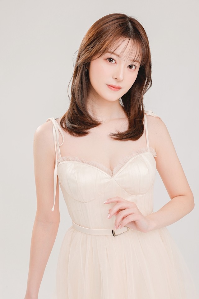 輝風 りみプロフィール写真2